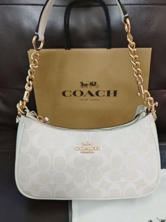 Coach Handbags - Coach Teri Shoulder Bag In Signature Canvas